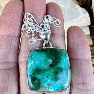 Sundance NEW $258 Green Turquoise Sterling Silver Pendant 18" Chain Necklace